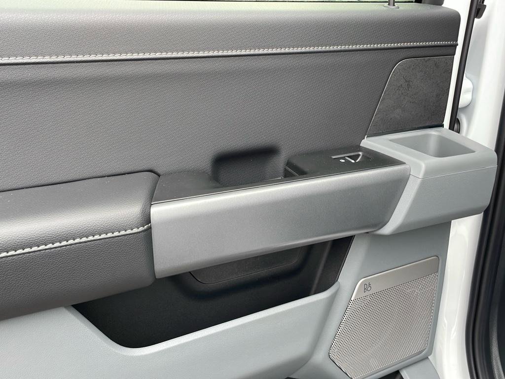 New 2025 Ford F150 XLT w/ Equipment Group 303A High image 28