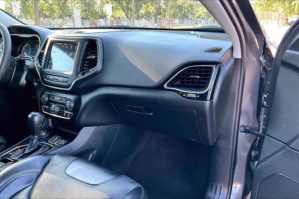 Used 2023 Jeep Cherokee Altitude Lux AWD/4WD image 15