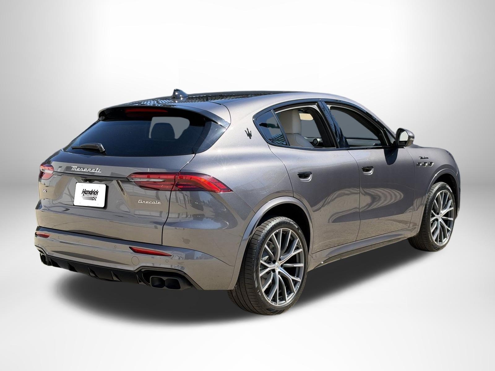 New 2027 Maserati Grecale Modena AWD/4WD image 3