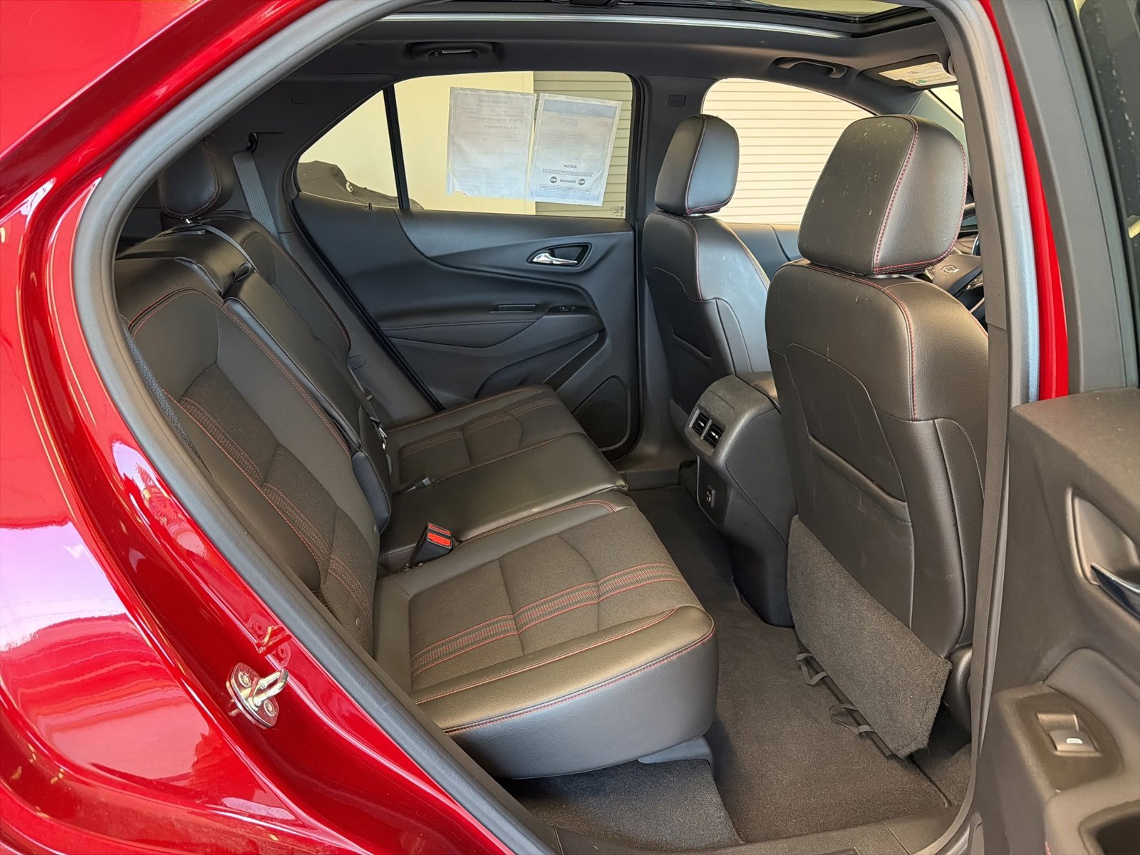 Used 2022 Chevrolet Equinox RS image 45