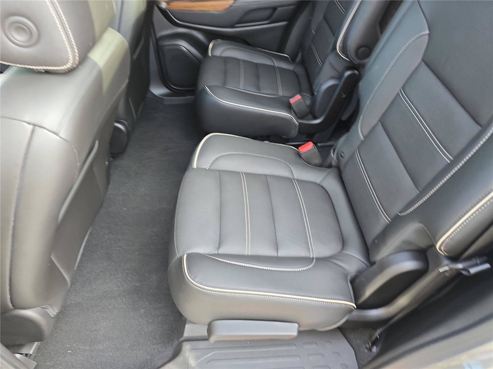 Used 2019 GMC Acadia Denali w/ Technology Package image 16