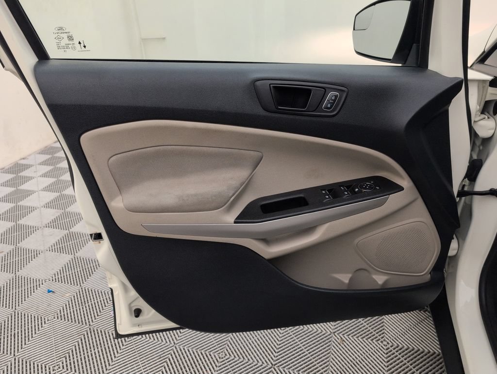 Certified 2021 Ford EcoSport S FWD image 31