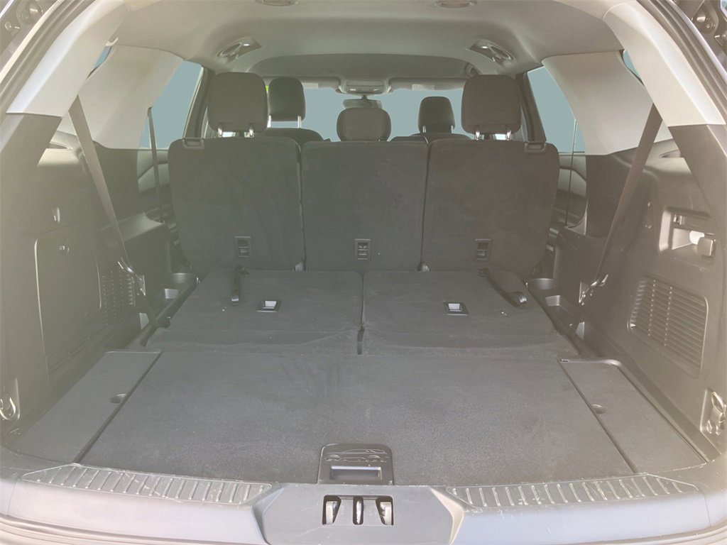 Used 2022 Ford Explorer XLT image 39