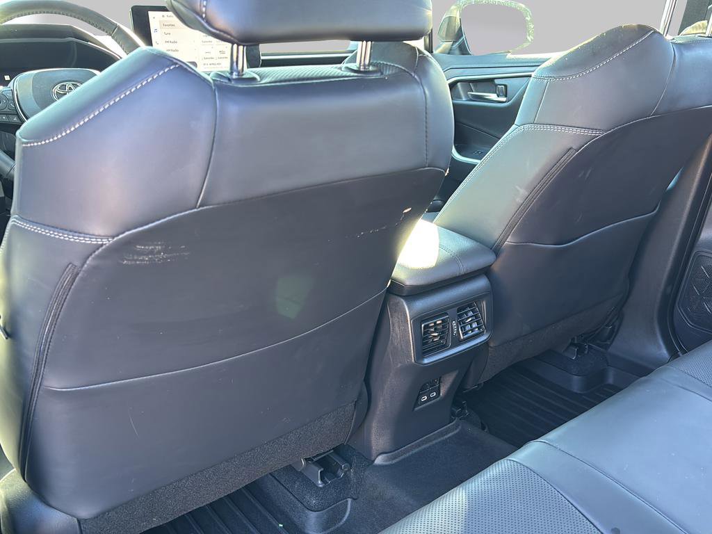 Used 2025 Toyota RAV4 Limited image 22