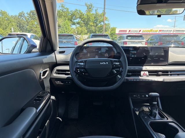 Certified 2025 Kia K4 FWD image 5