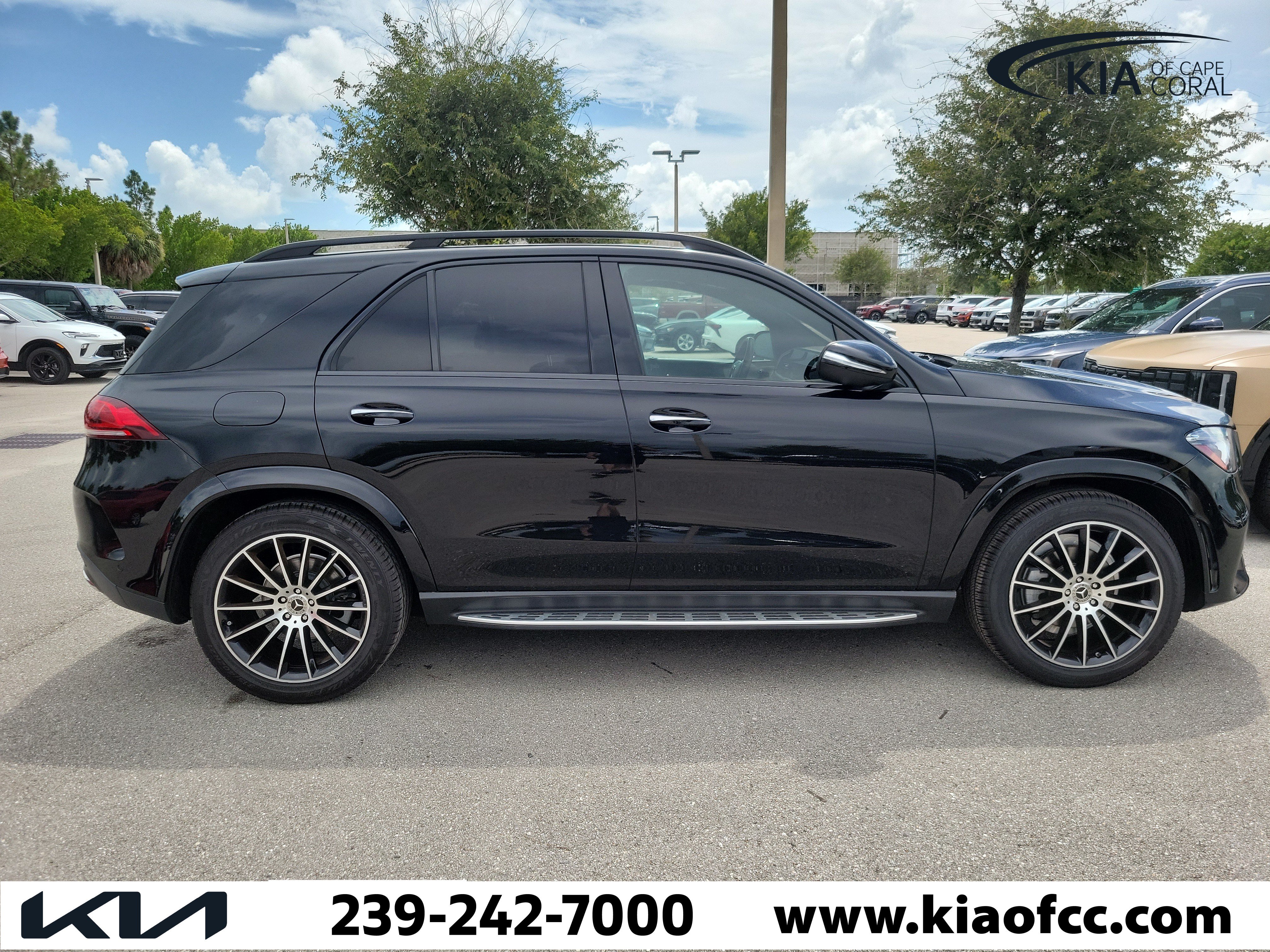 Used 2023 Mercedes-Benz GLE 350 w/ AMG Line Exterior image 9