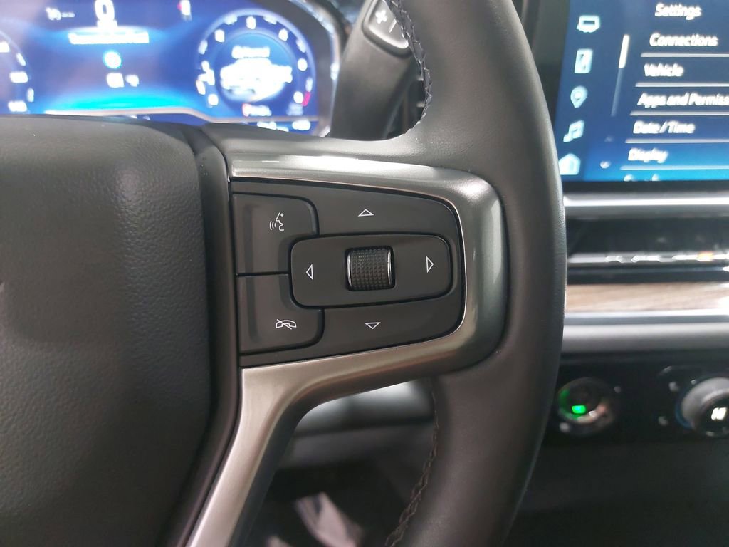 Used 2023 Chevrolet Silverado 1500 LT image 18