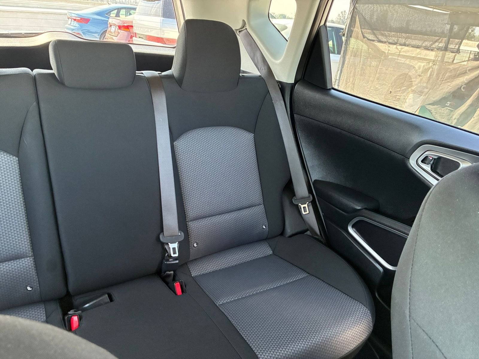 Used 2025 Kia Soul LX w/ LX Technology Package image 35