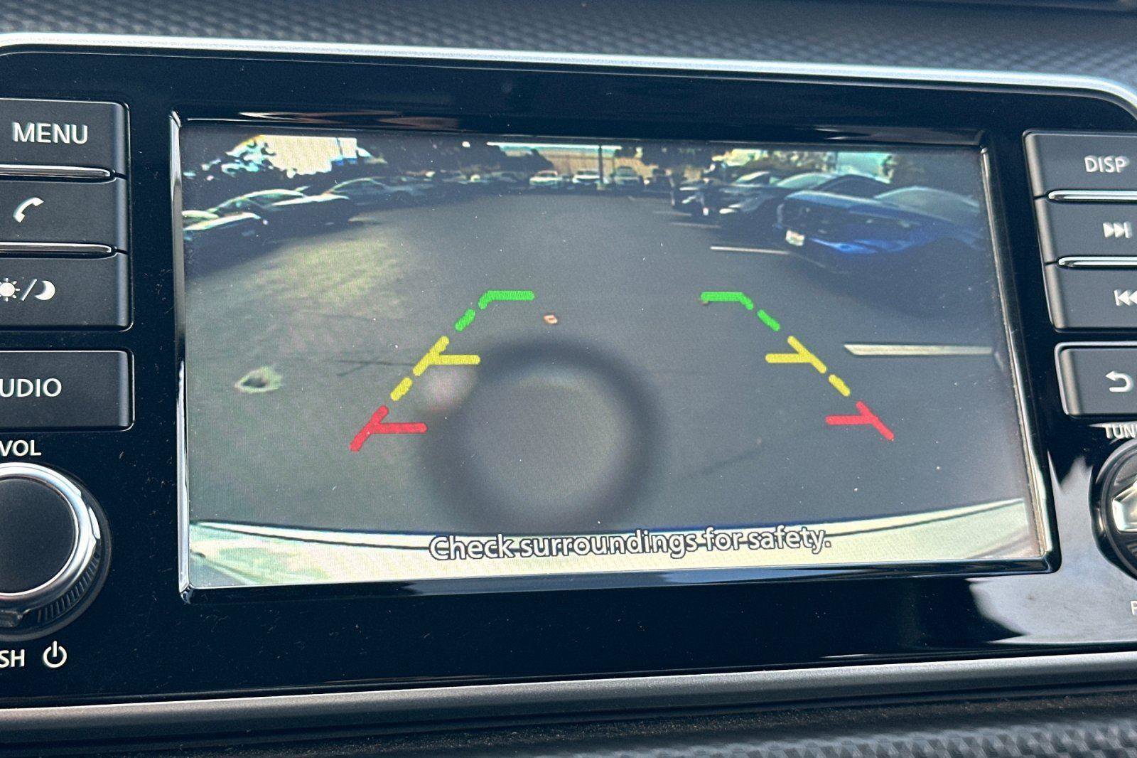 Used 2024 Nissan Kicks S image 18