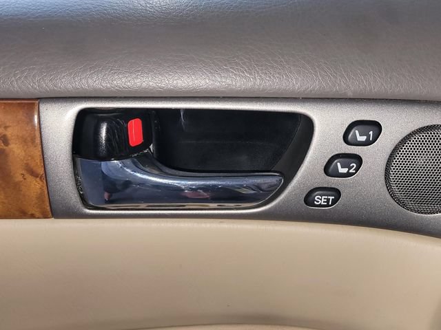 Used 2005 Lexus ES 330 FWD image 31