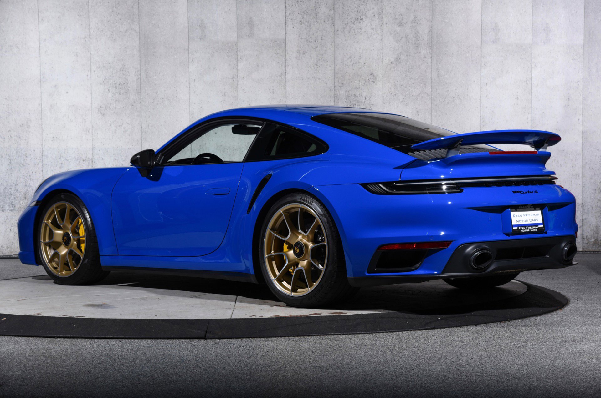 Used 2021 Porsche 911 Turbo S image 9