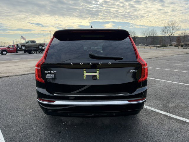 Used 2024 Volvo XC90 B5 Plus w/ Protection Package Premier image 6