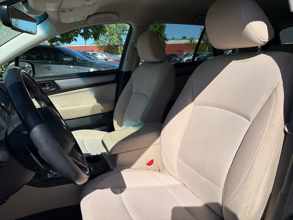 Used 2019 Subaru Outback 2.5i Premium AWD/4WD image 19