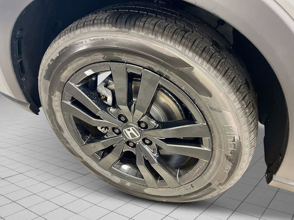 New 2026 Honda HR-V Sport image 11