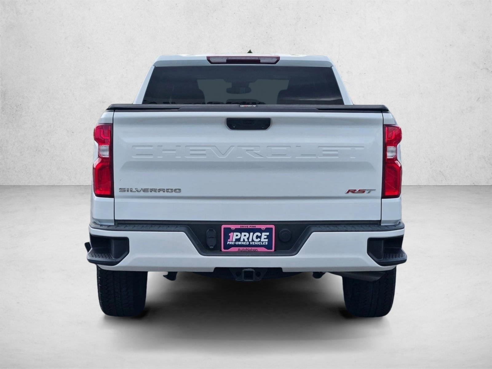 Used 2022 Chevrolet Silverado 1500 RST RWD image 6