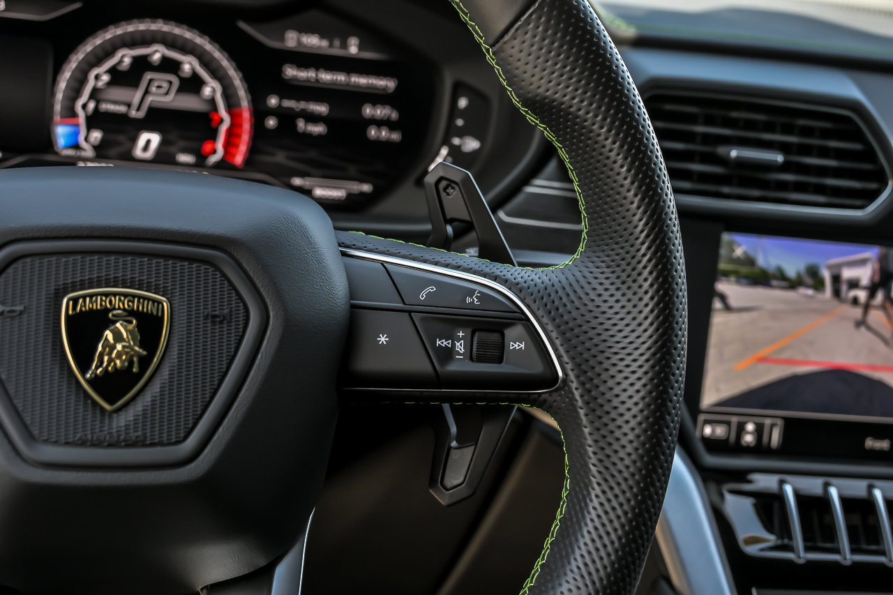 Used 2019 Lamborghini Urus AWD/4WD image 33