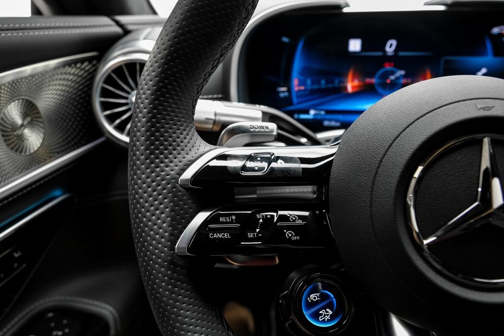 Used 2025 Mercedes-Benz AMG GT 63 image 19