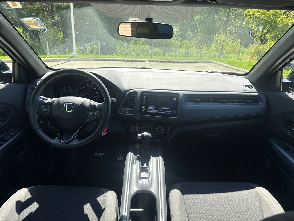 Certified 2022 Honda HR-V Sport image 17