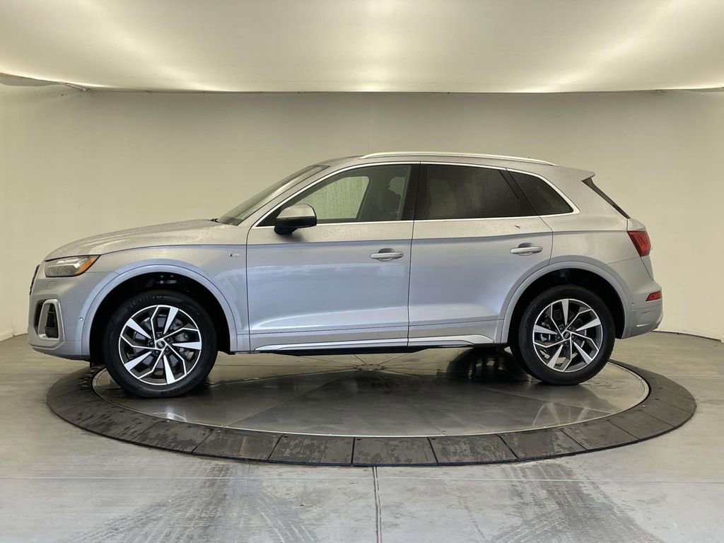 Used 2022 Audi Q5 2.0T Prestige image 2
