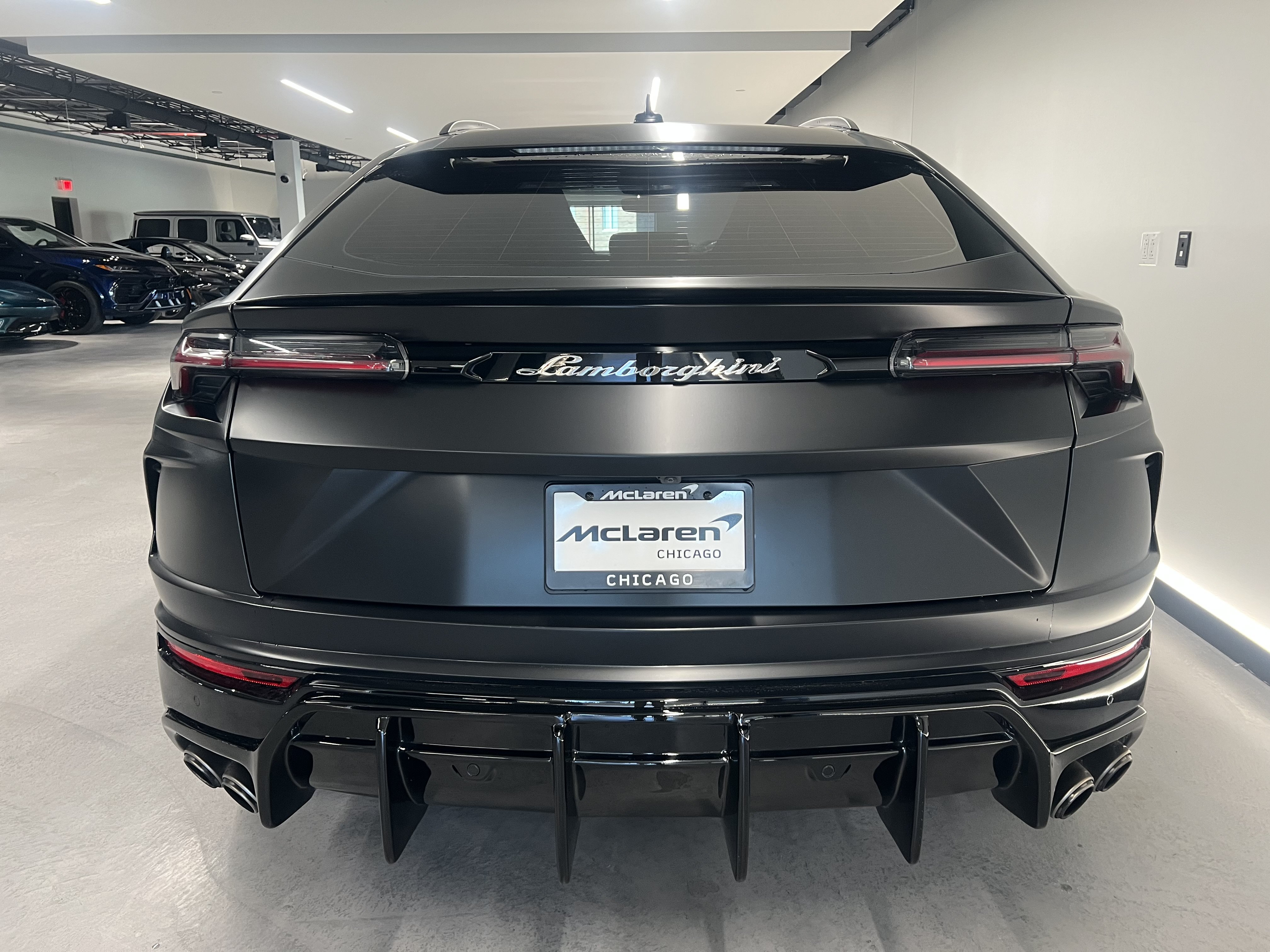 Used 2021 Lamborghini Urus AWD/4WD image 7