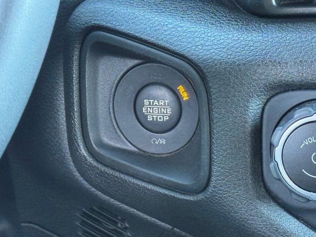 Used 2024 Jeep Wrangler Unlimited image 24