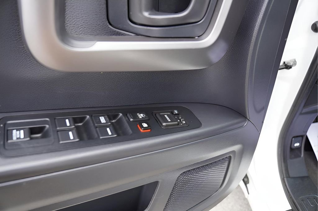Used 2014 Honda Ridgeline SE image 14