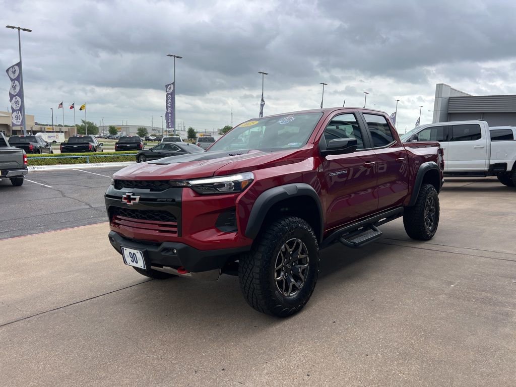 Used 2025 Chevrolet Colorado ZR2 AWD/4WD image 5