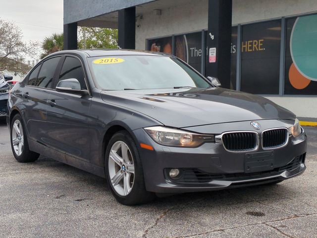 Used 2015 BMW 320i xDrive Sedan AWD/4WD image 3