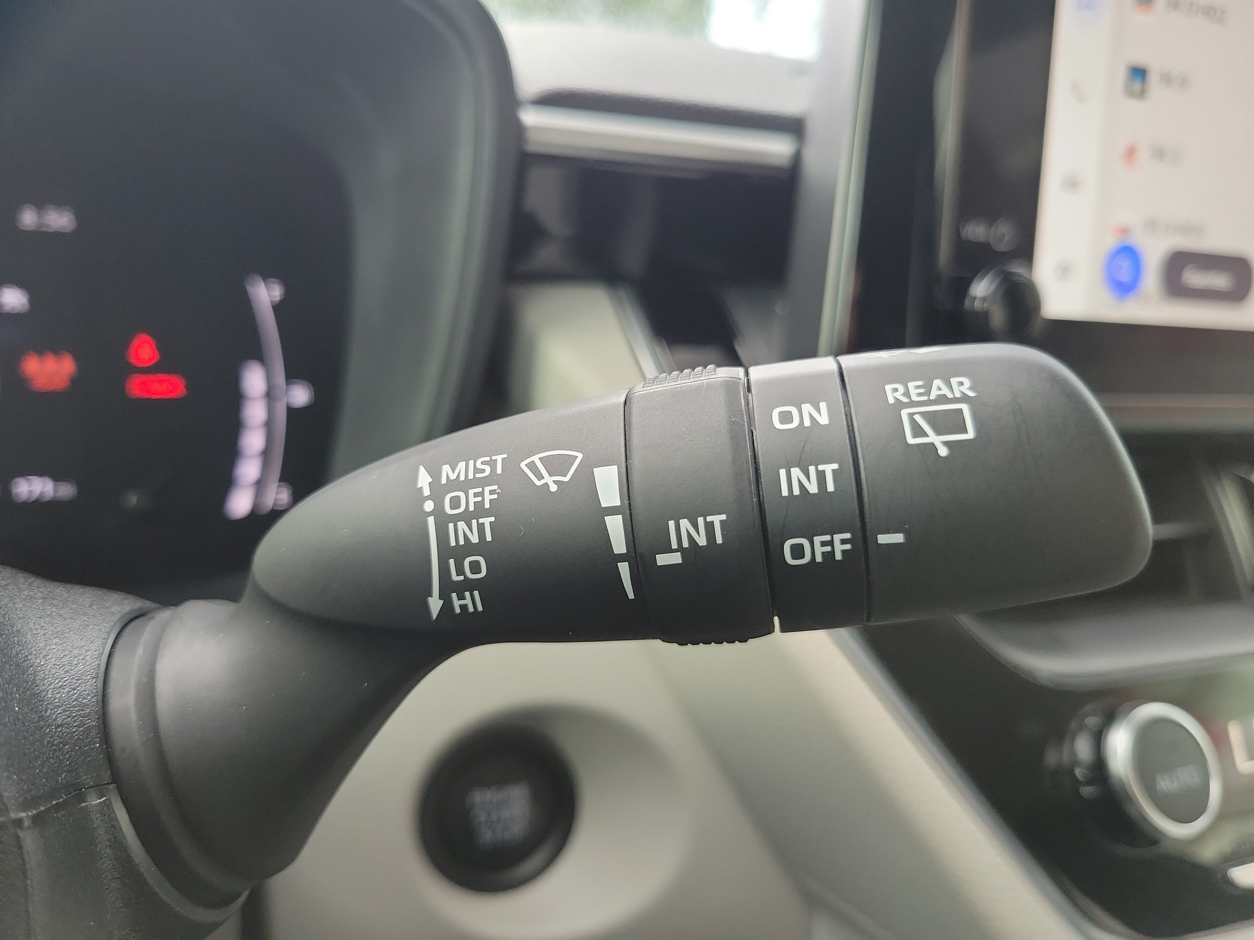 Certified 2026 Toyota Corolla Cross LE FWD image 30