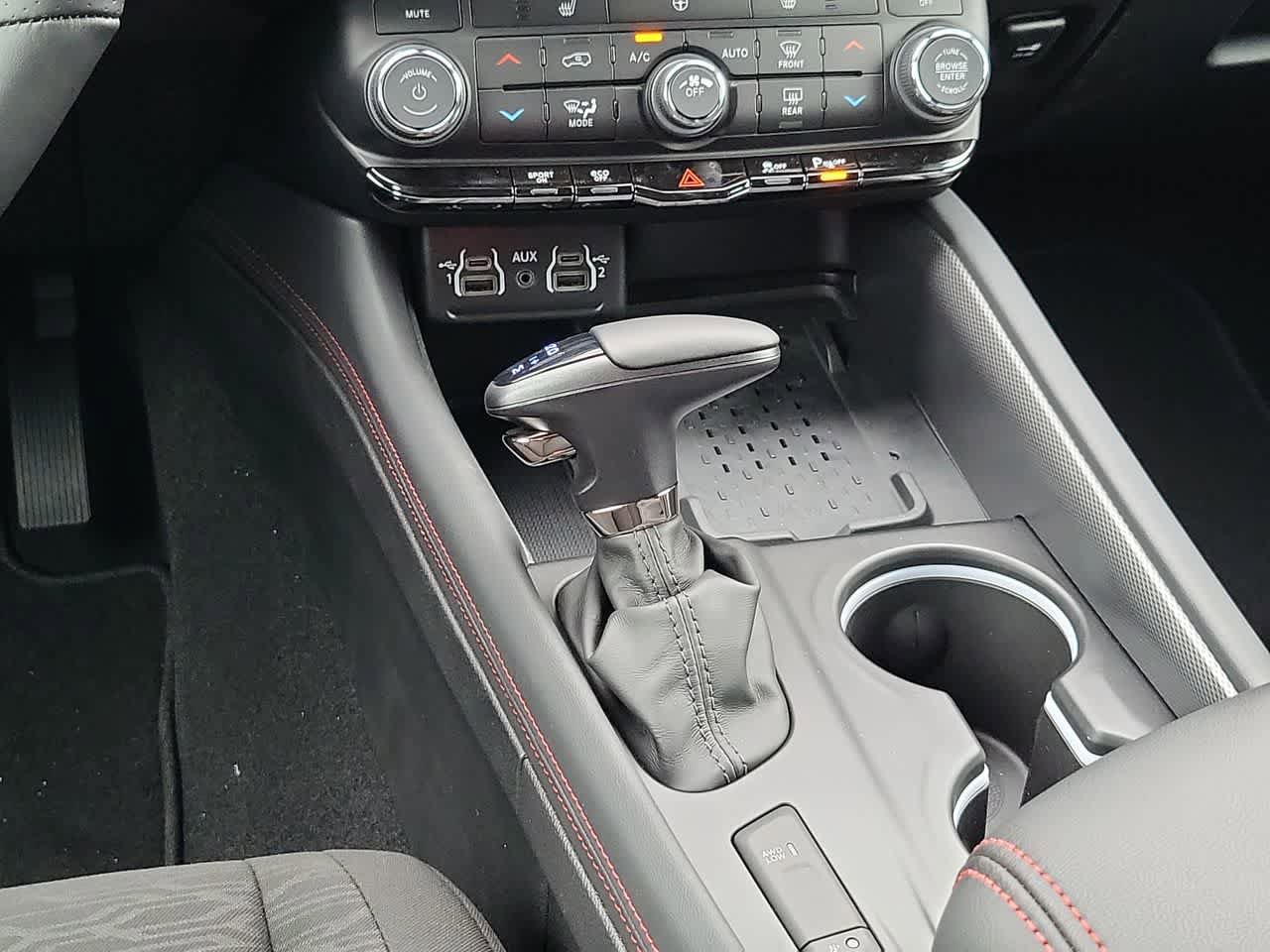 New 2026 Dodge Durango GT w/ Blacktop Package AWD/4WD image 25