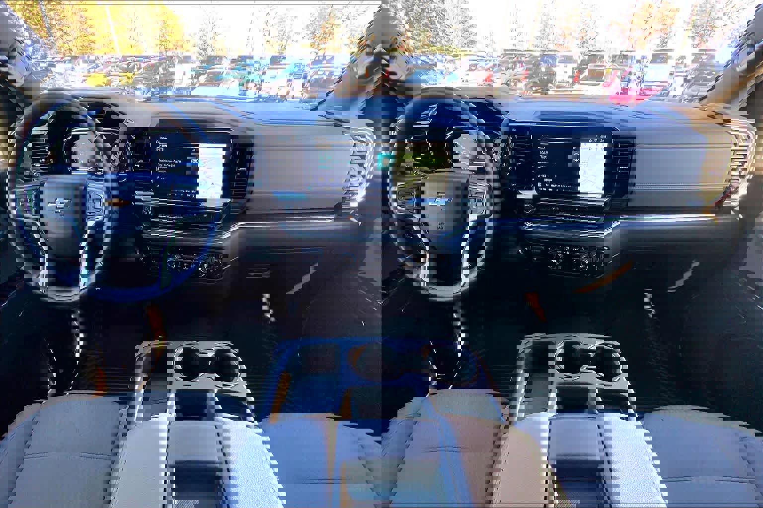 Used 2025 Chevrolet Silverado 1500 LT image 14