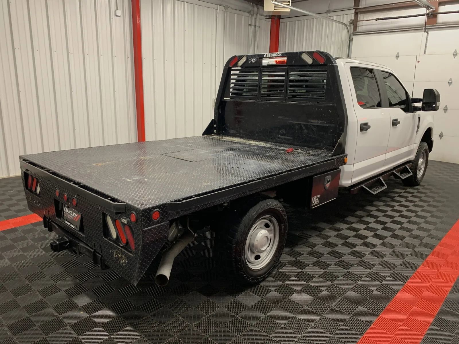 Used 2022 Ford F250 XL w/ Power Equipment Group image 4