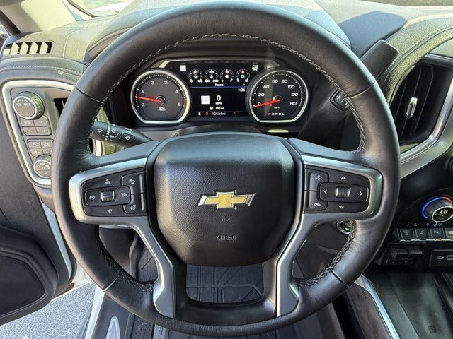 Used 2022 Chevrolet Silverado 3500 LTZ w/ LTZ Convenience Package AWD/4WD image 20