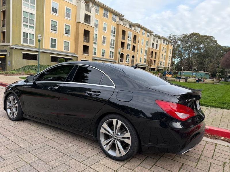 Used 2018 Mercedes-Benz CLA 250 image 9