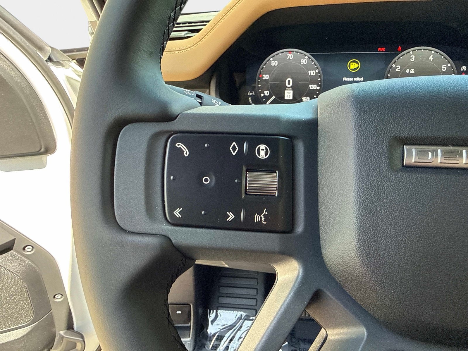 New 2026 Land Rover Defender 110 S AWD/4WD image 31