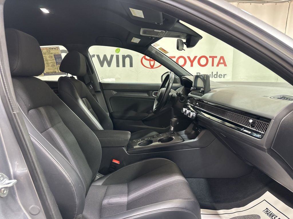 Used 2022 Honda Civic Sport image 11