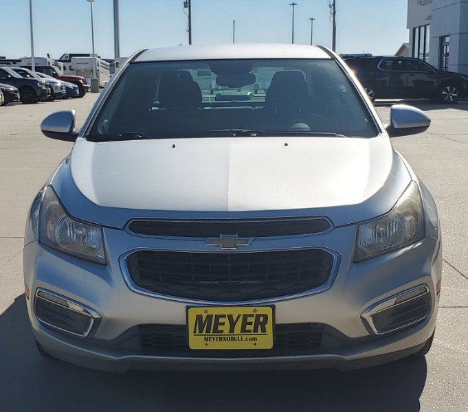 Used 2016 Chevrolet Cruze LT image 3