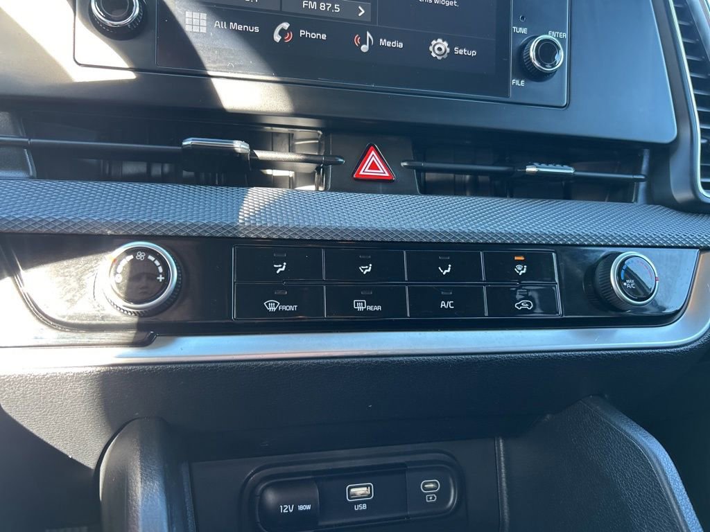 Used 2024 Kia Sportage LX image 23