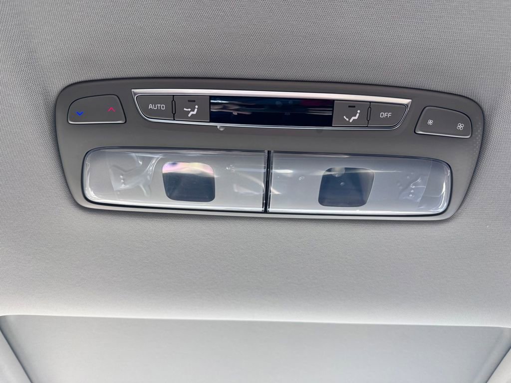 New 2025 Kia Telluride EX w/ EX Captain's Chair Package image 28