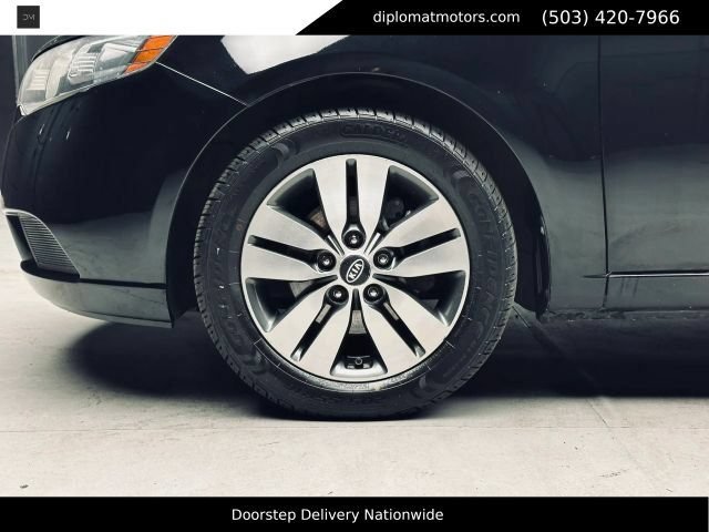Used 2013 Kia Forte EX FWD image 40