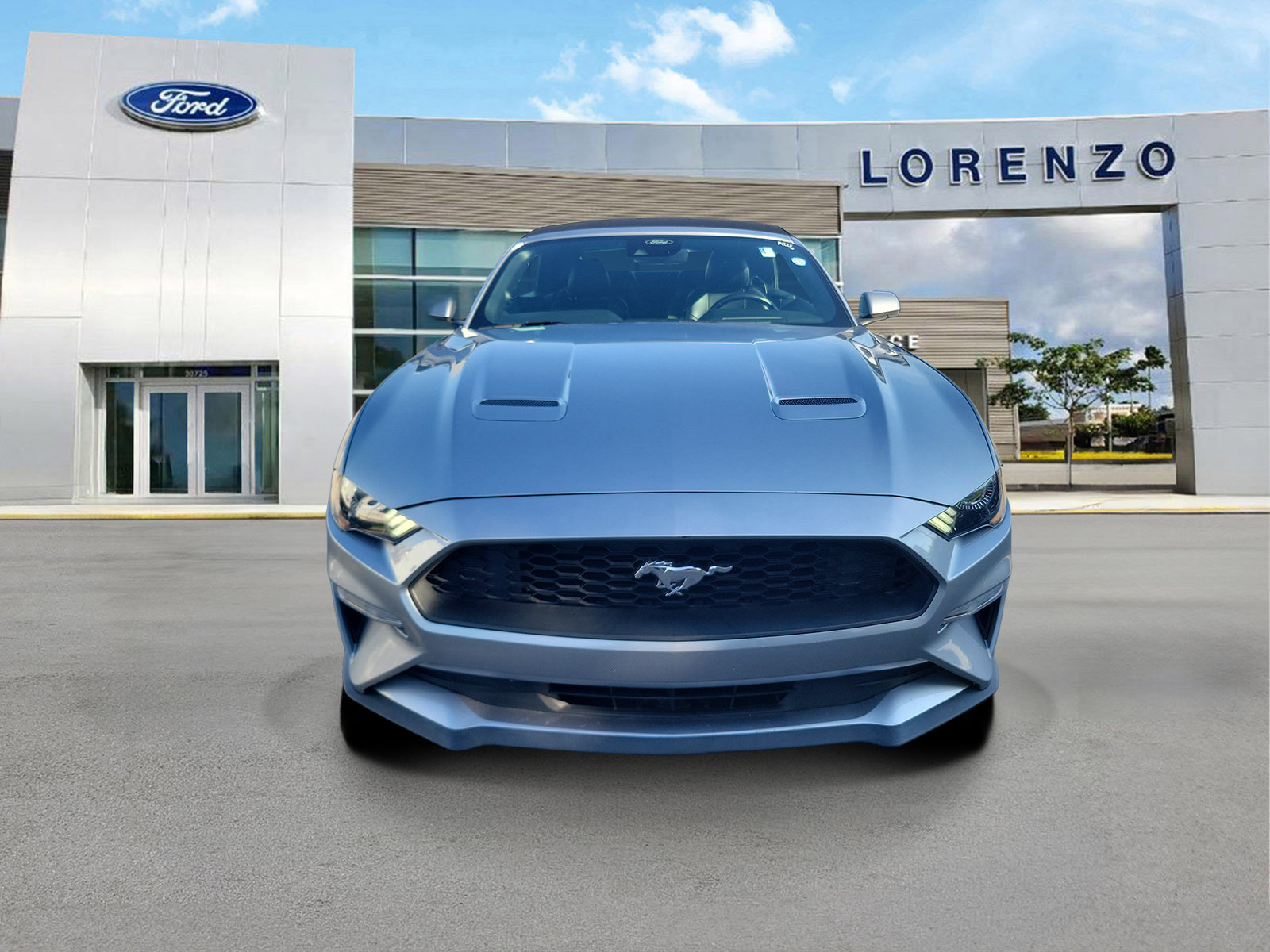 Used 2023 Ford Mustang Premium RWD image 2
