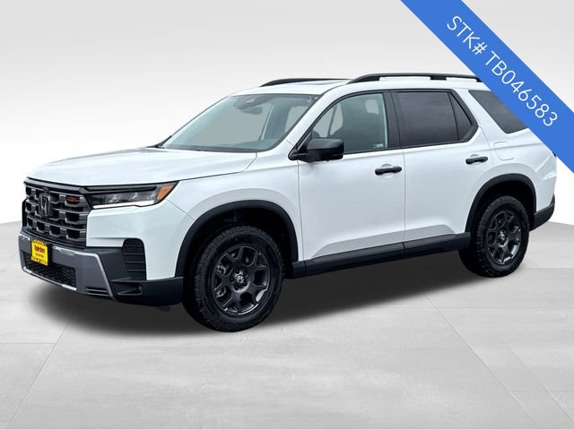 New 2026 Honda Pilot TrailSport image 3