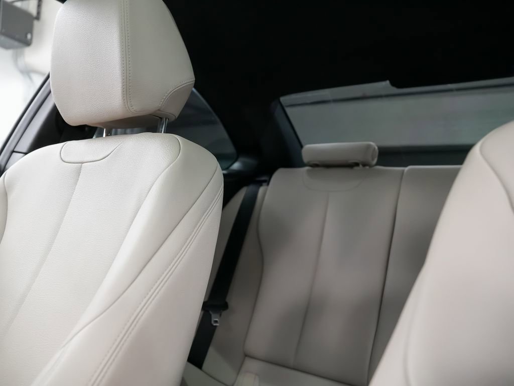 Used 2017 BMW M240i xDrive Coupe image 32