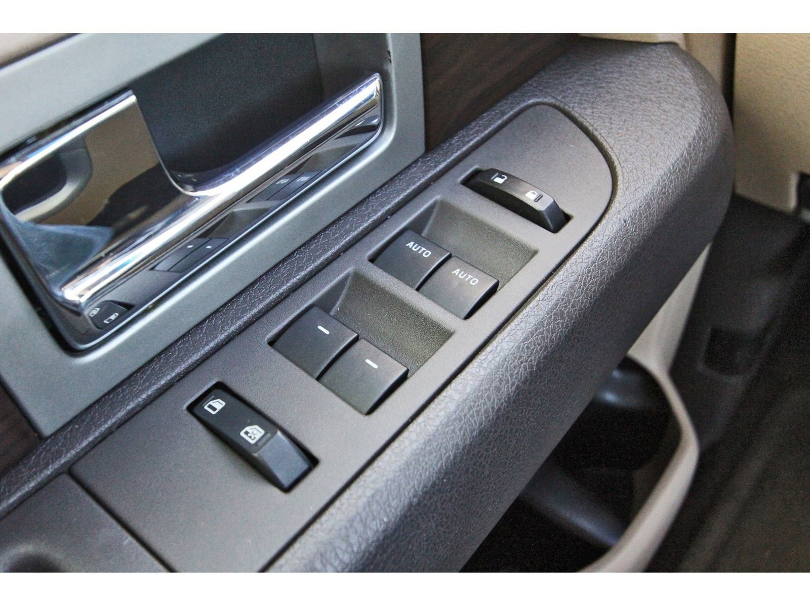 Used 2012 Ford F150 Lariat w/ Lariat Plus Pkg image 19