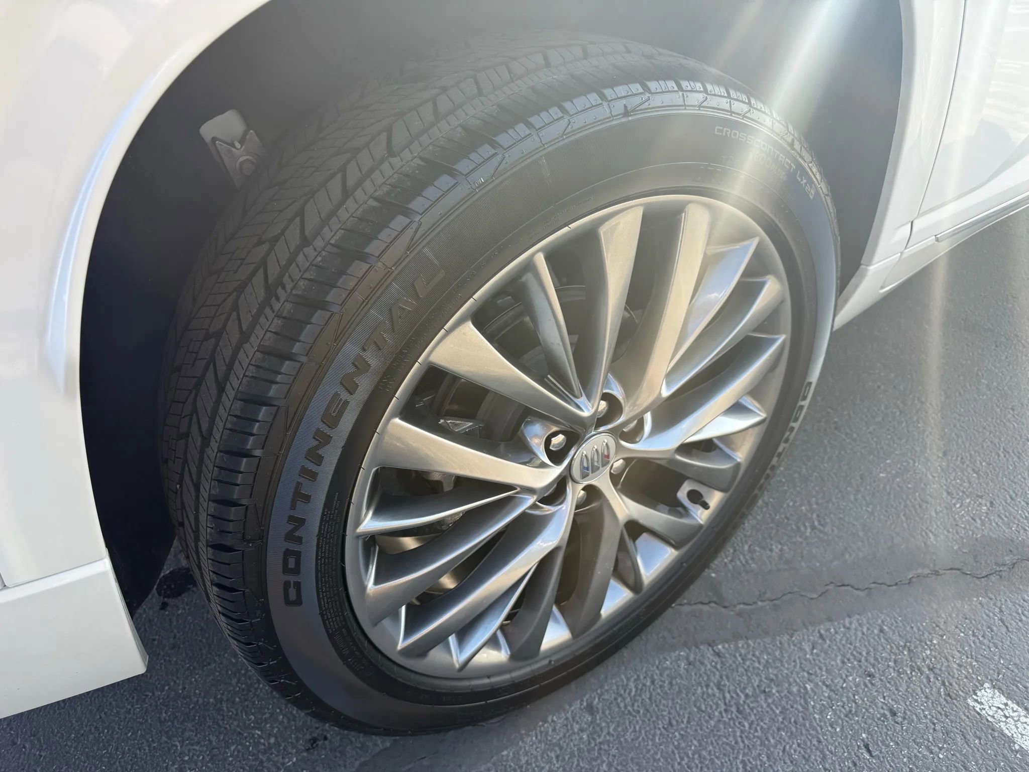 Used 2025 Buick Enclave Avenir w/ Trailering Package, 5000 lbs. image 35