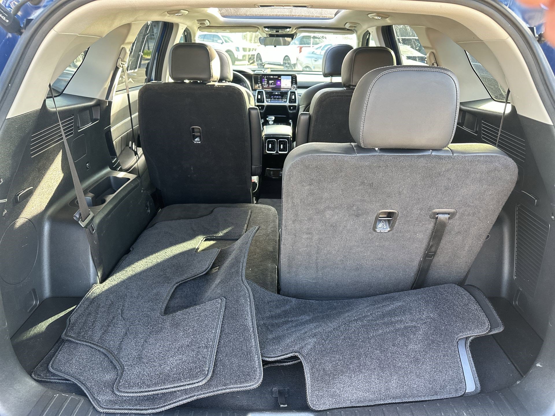 Used 2022 Kia Sorento SX image 21