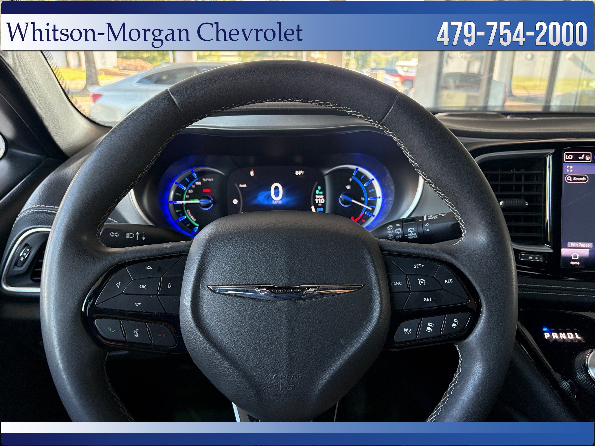 Used 2024 Chrysler Pacifica Premium FWD image 15