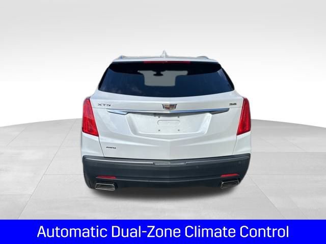 Used 2018 Cadillac XT5 Luxury w/ Driver Awareness Package image 8