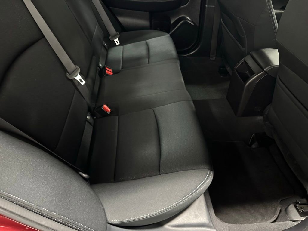 Used 2017 Subaru Legacy 2.5i AWD/4WD image 46