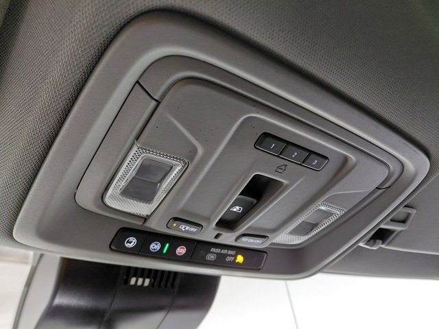 Used 2025 Chevrolet Silverado 1500 RST image 43